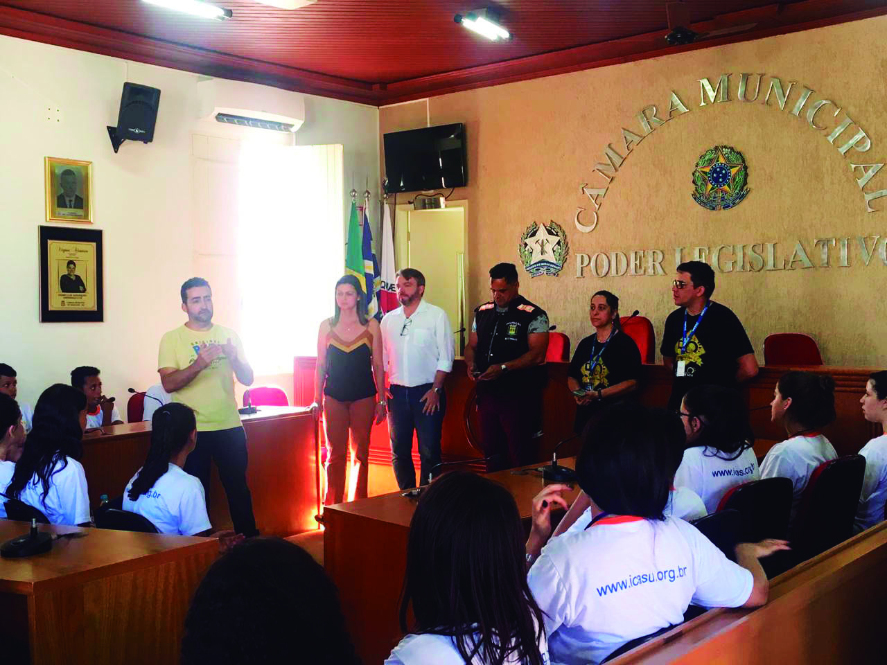 Escola do Legislativo realiza atividades com alunos da Icasu