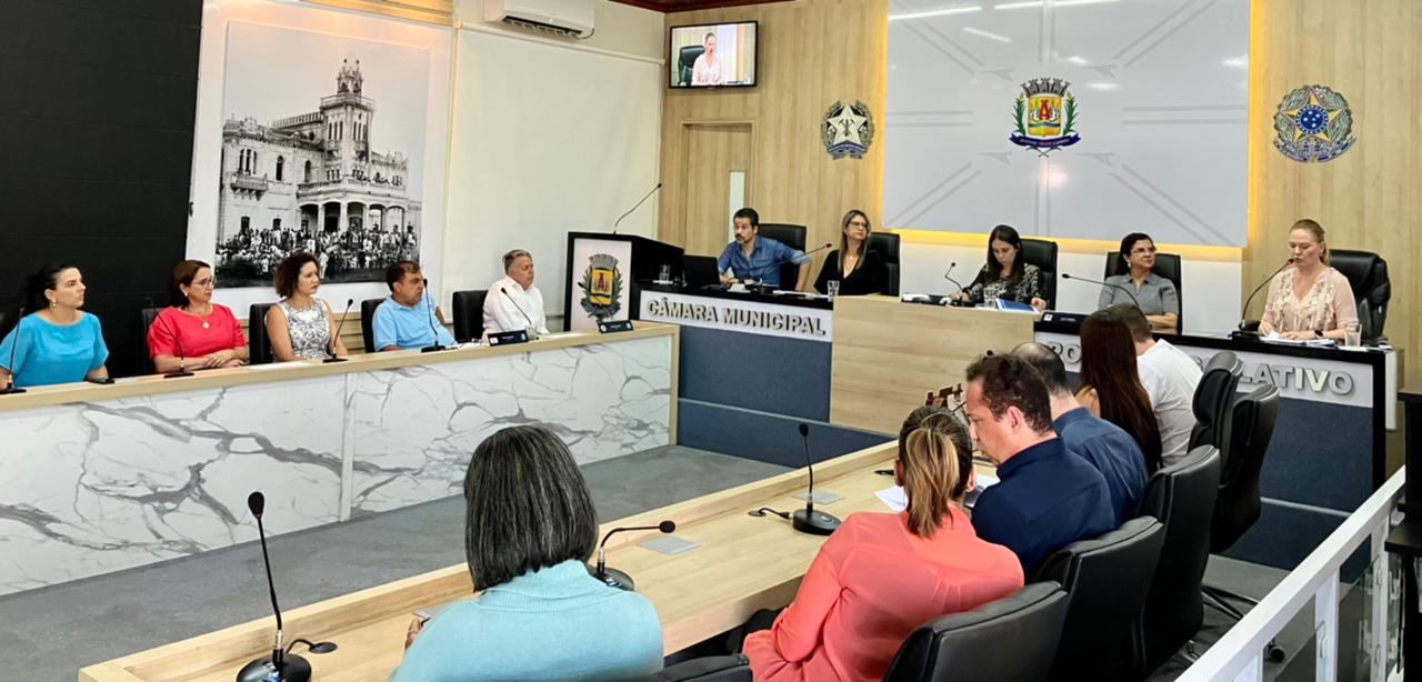 Secretaria de Saúde realiza prestação de contas ao Legislativo