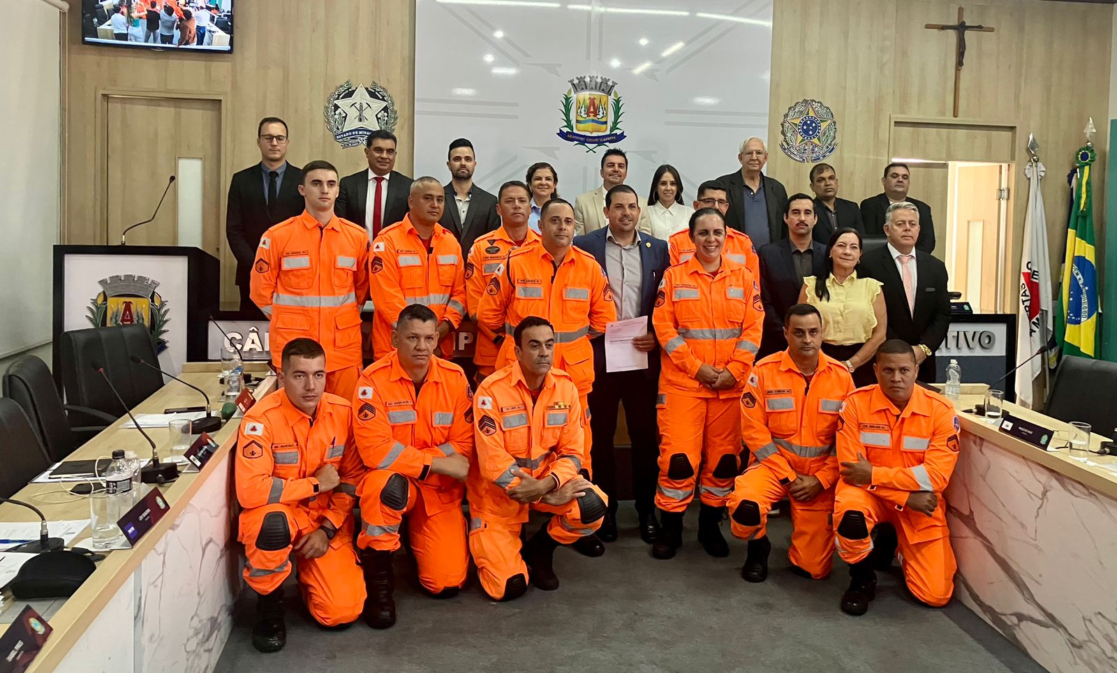 Vereadores rejeitam veto do prefeito